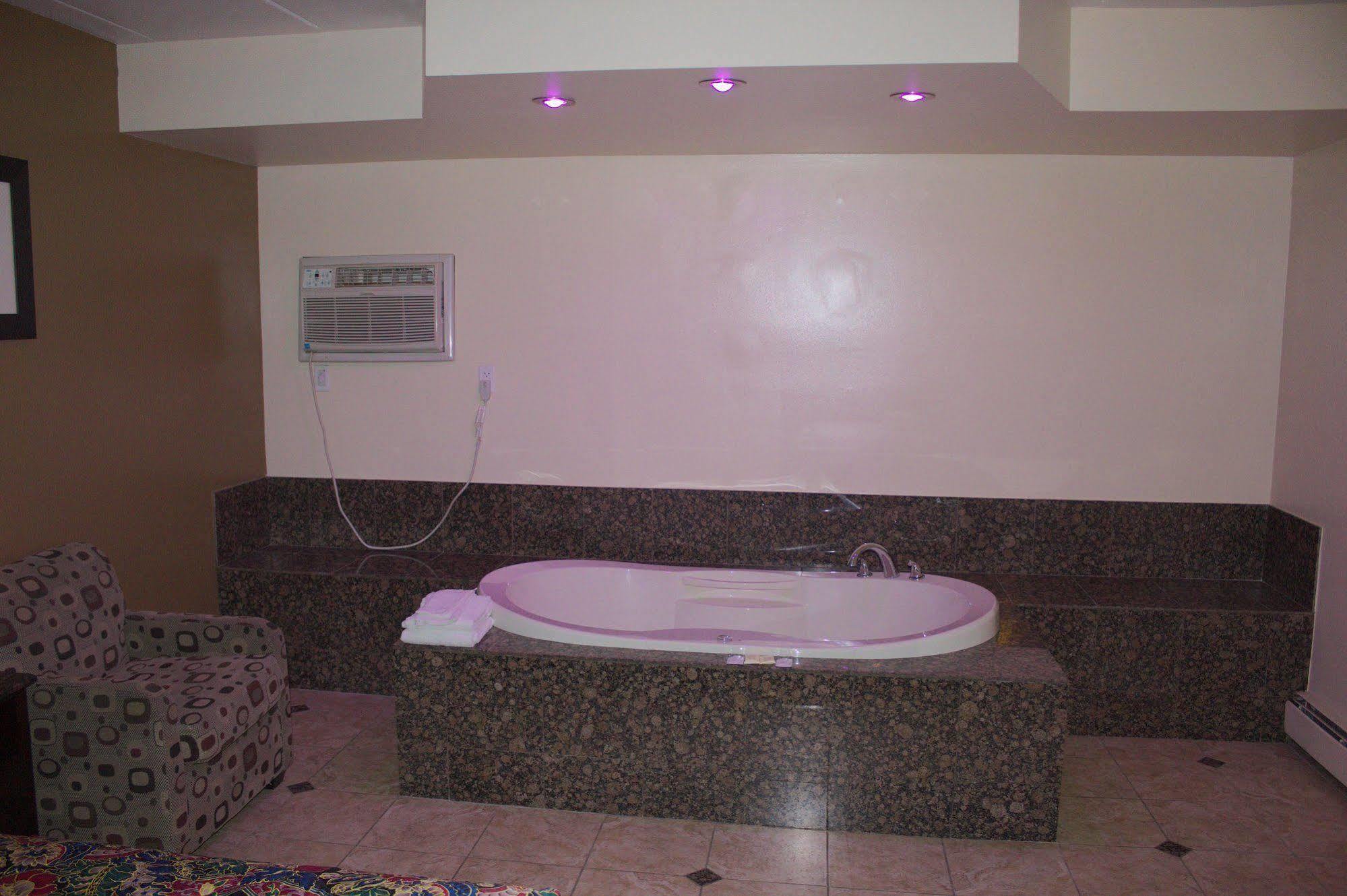 American Inn And Suites Countryside Luaran gambar